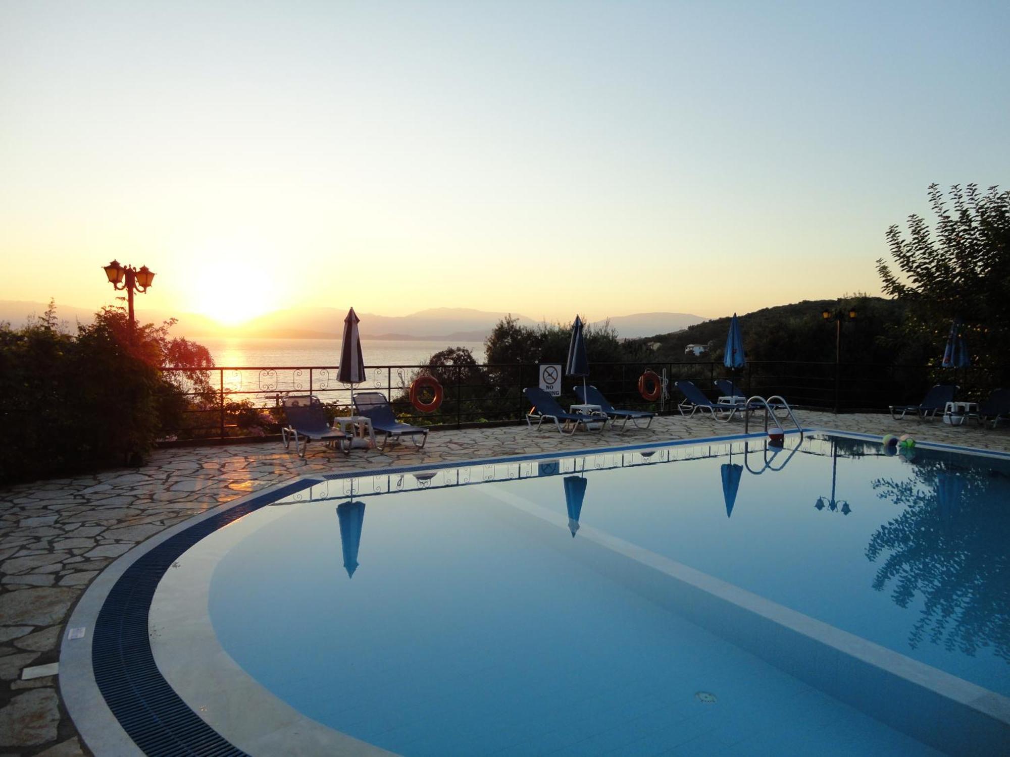 Apraos Dionysos Apartments מראה חיצוני תמונה