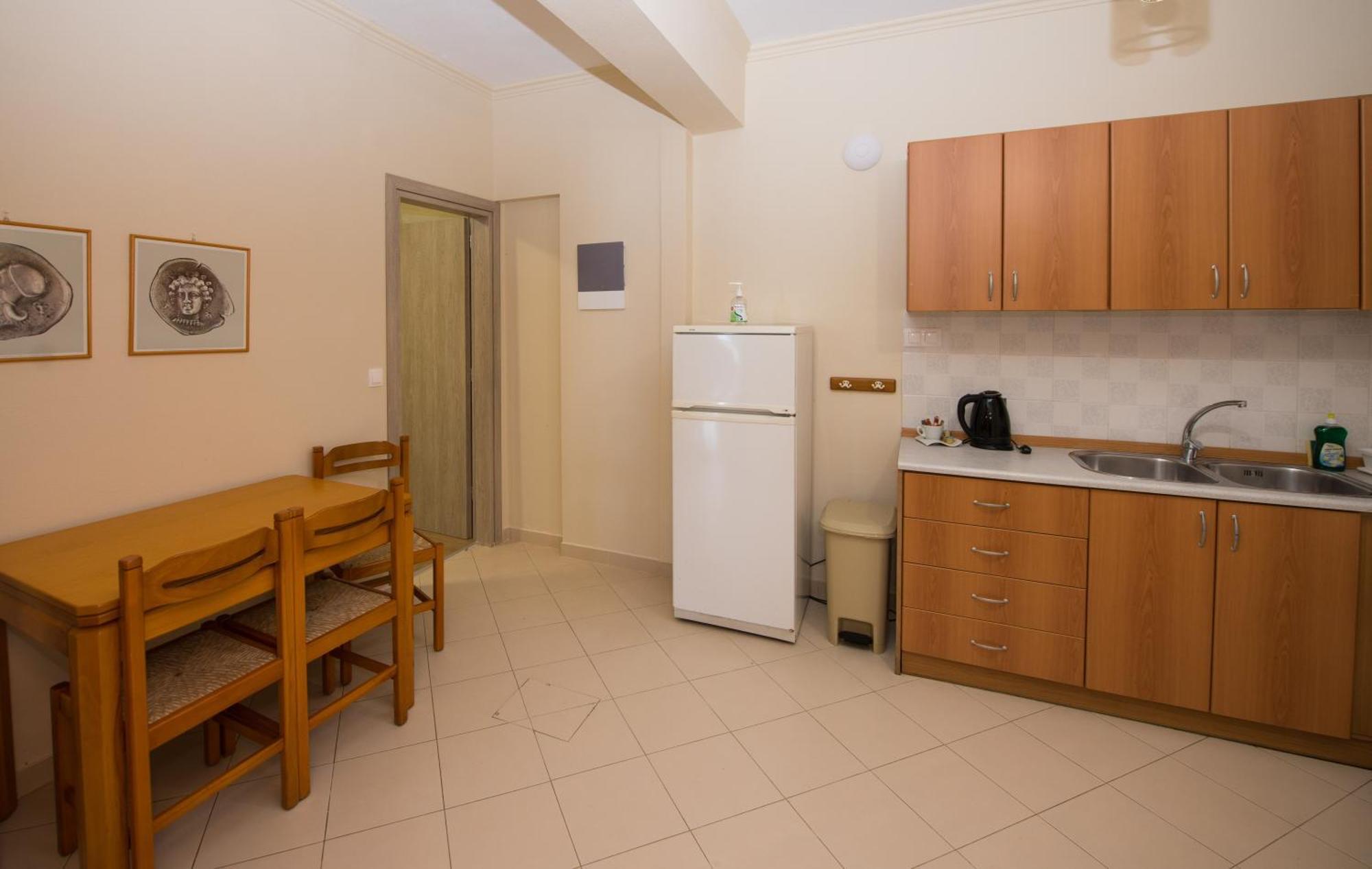 Apraos Dionysos Apartments חדר תמונה