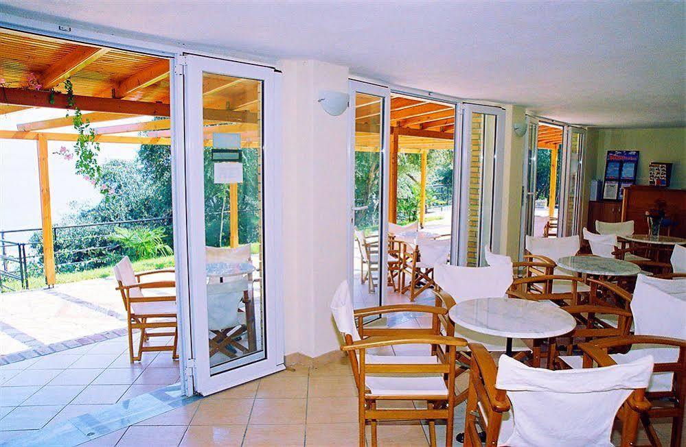 Apraos Dionysos Apartments מראה חיצוני תמונה